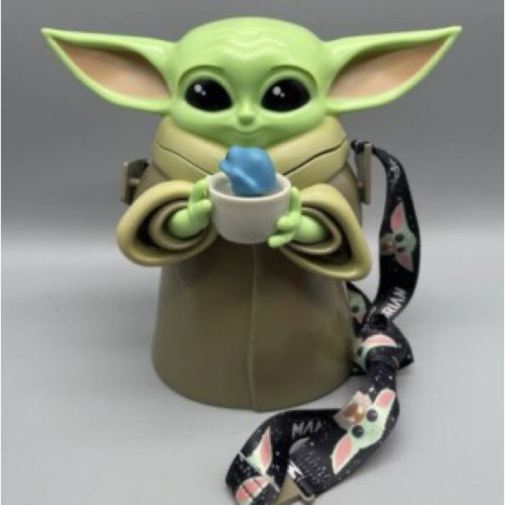 Disney park exclusive Green Baby Grogu Cup Holder with Strap